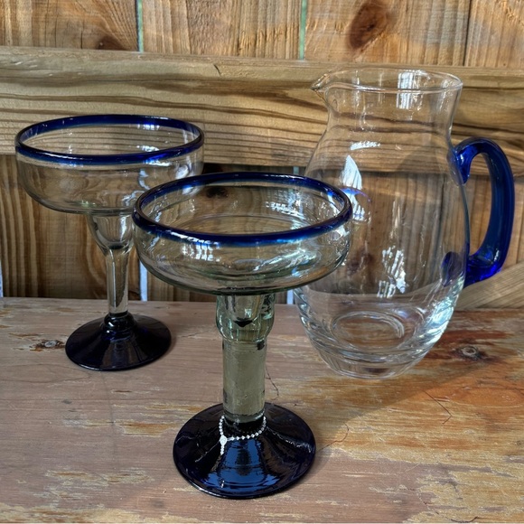 3 Piece Set 2 Mexican Hand Blown Margarita Glasses & Pitcher Cobalt Blue Trim - Picture 2 of 11